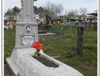 Памятник из бетона армированныйо