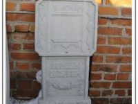 Памятник из бетона армированный