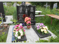 Гранитный памятник на двоих