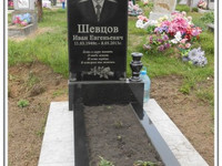 Гранитный памятник 120*60*8